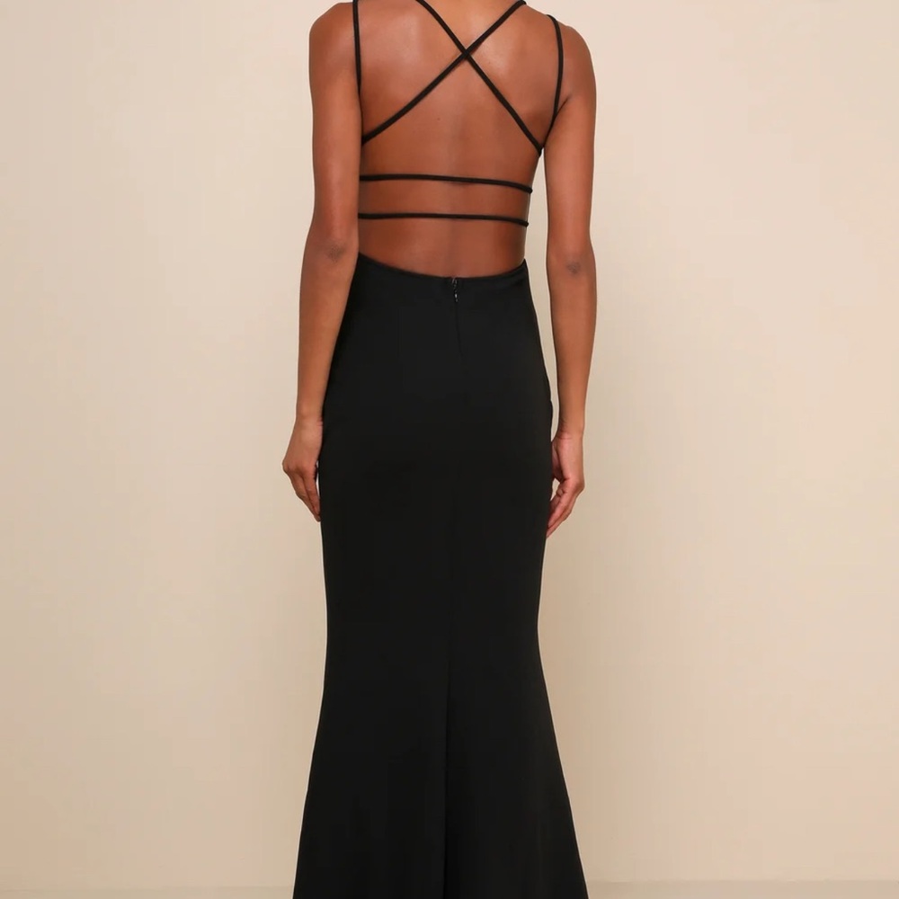 Lulu's Black Backless Mermaid Maxi Dress - Picture 2 of 4
